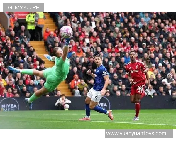 红军荣耀再启航利物浦球星闪耀赛场追逐梦想